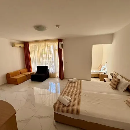 Hotell тропикана