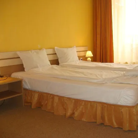 Hotell тропикана 2*