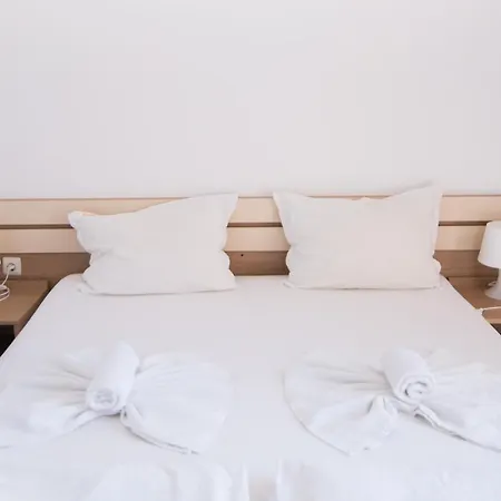 Otel тропикана 2*